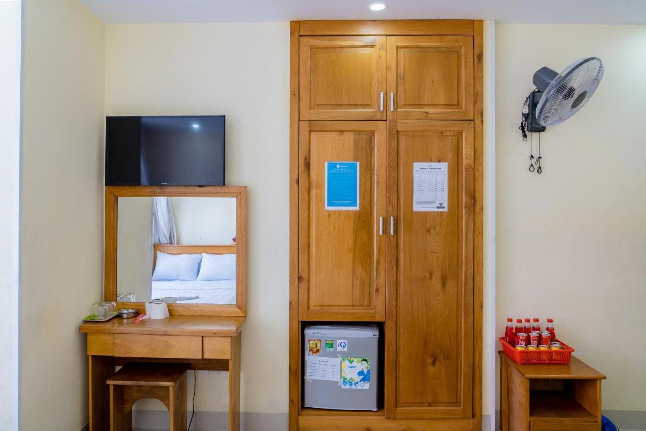 Praha Hotel Vung Tau Esterno foto