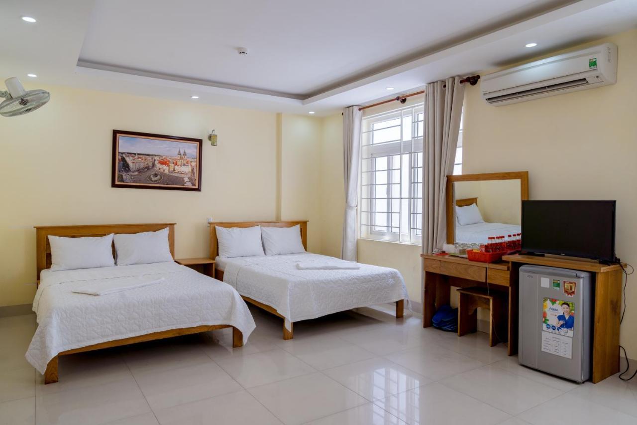 Praha Hotel Vung Tau Esterno foto