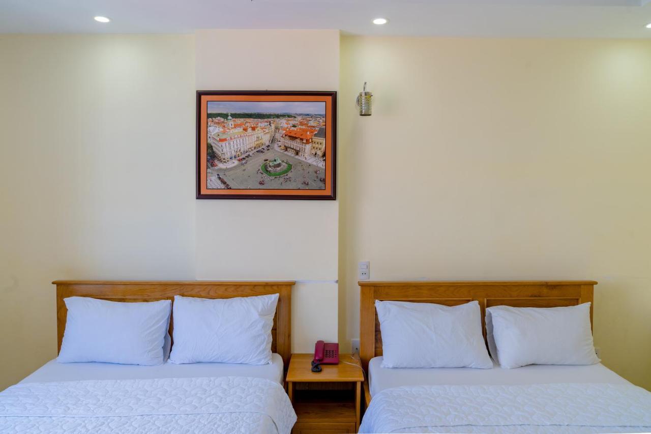 Praha Hotel Vung Tau Esterno foto